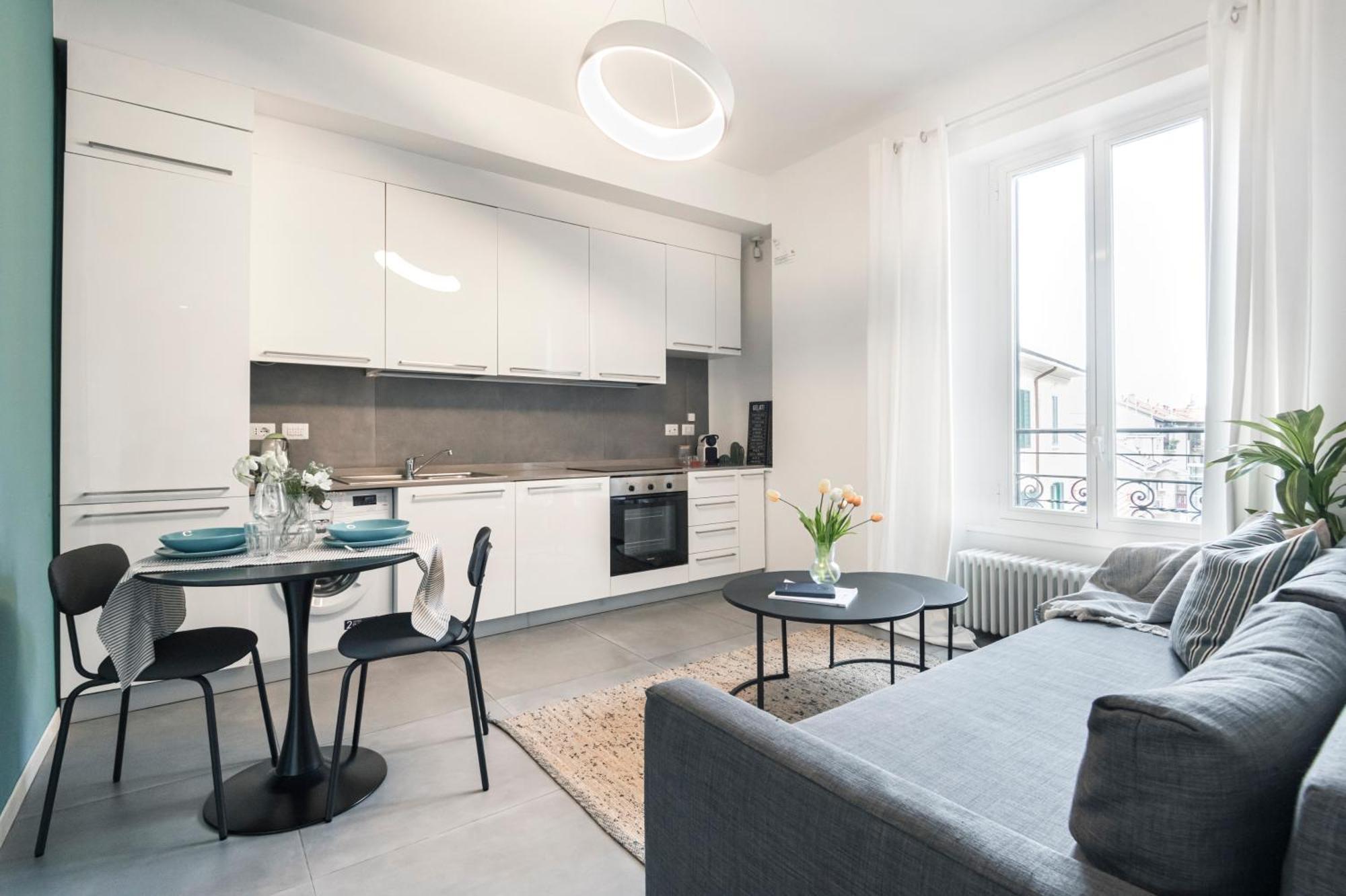 New Flat Fully Furnished In P.Ta Romana ミラノ エクステリア 写真