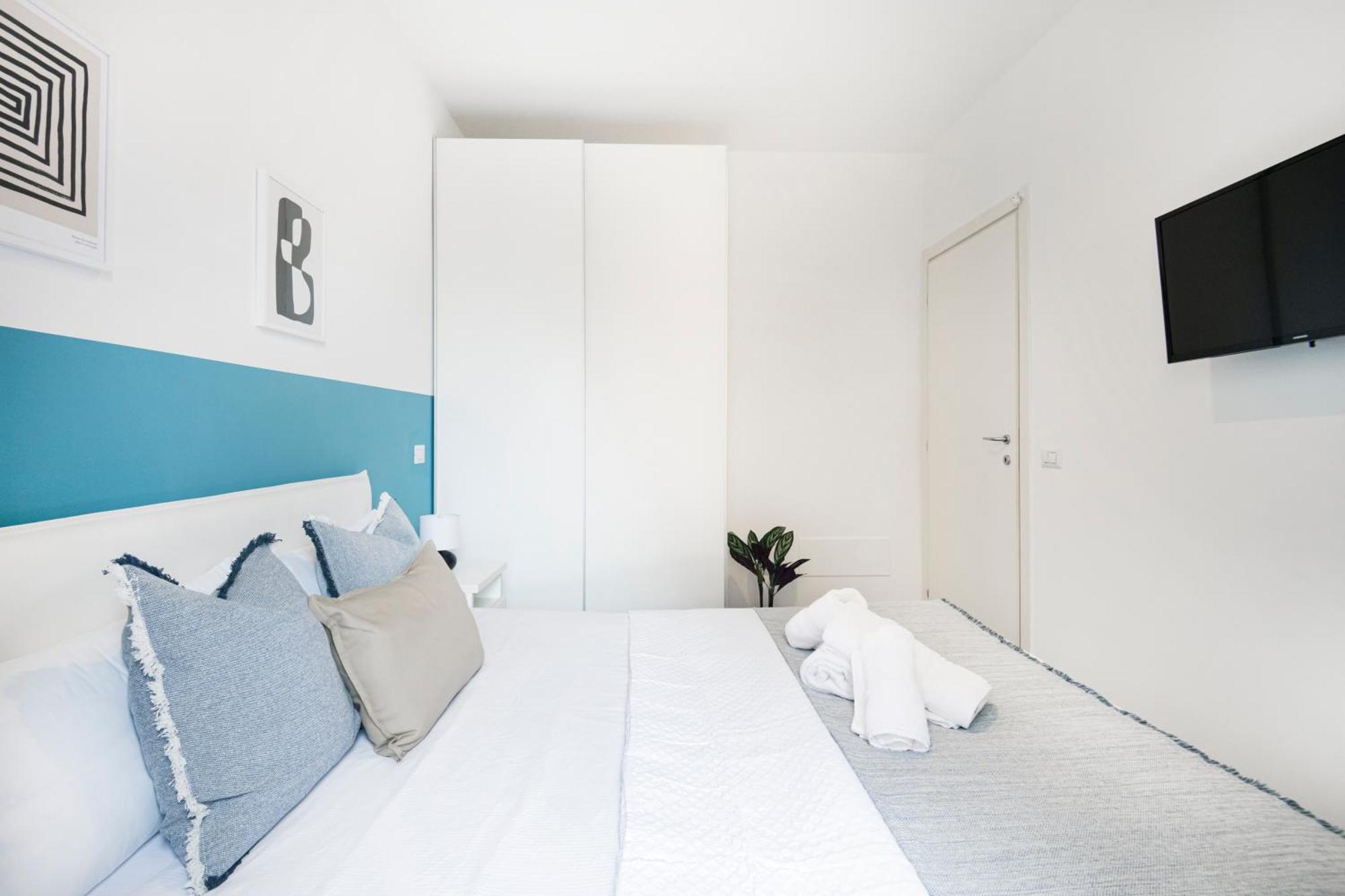 New Flat Fully Furnished In P.Ta Romana ミラノ エクステリア 写真